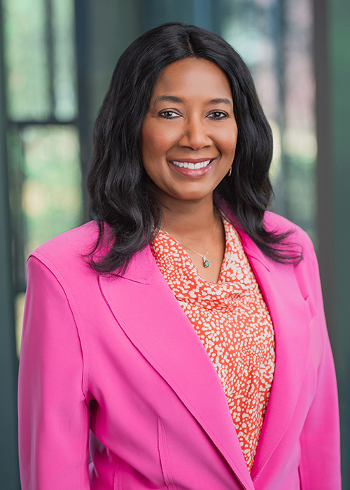 Angela Guidry headshot