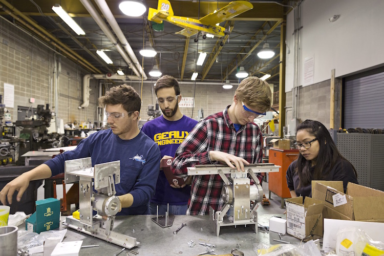 students in engineering lab